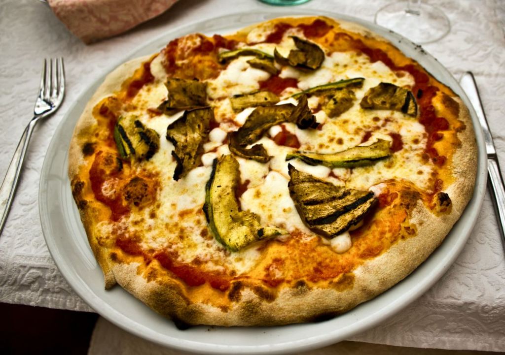 Photo of a delicious vegetable pizza taken in Taormina, Italy.